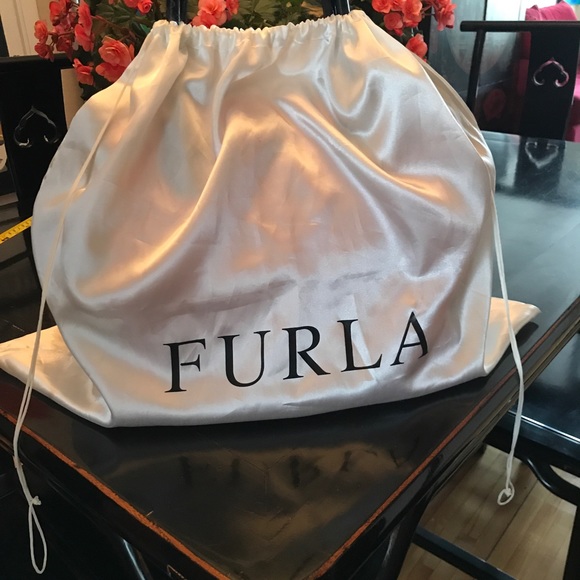 Furla Statement Handbag - Picture 15 of 16